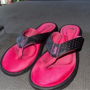 Nike Comfort Footbed Cushioned Women's Flip Flop Sandals Size 7 Pink Black